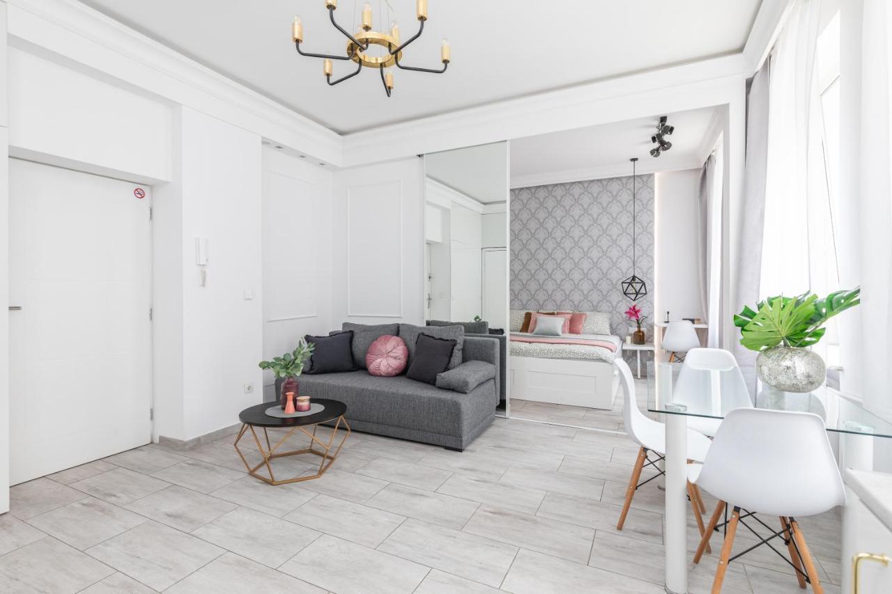 Apartamento Superapart Chmielna 73a, Center *